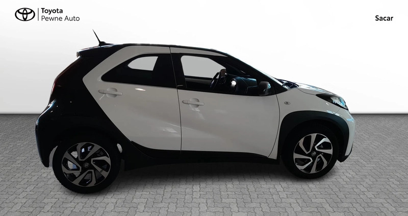 Toyota Aygo X cena 73900 przebieg: 11500, rok produkcji 2023 z Dziwnów małe 191